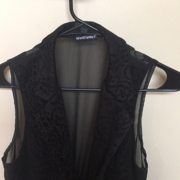 Black vest - Picture 2 of 4